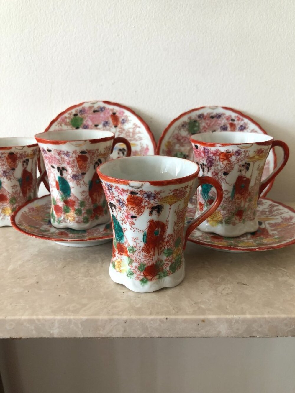 Vintage Hand Painted Porcelain Japanese Geisha Girl drinkware Teacup Set
